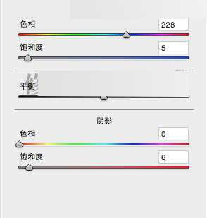 五个步骤 Photoshop后期调出海边婚片蓝色通透效果图