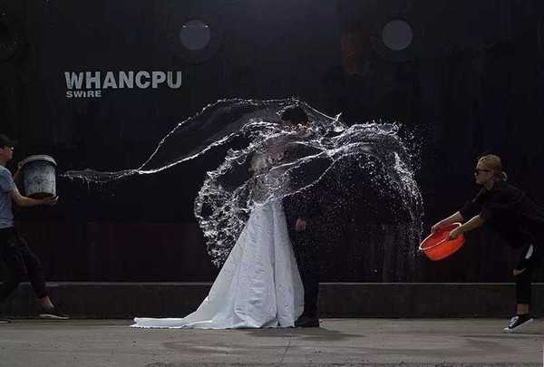 婚纱摄影的五大技巧 如何拍出婚纱摄影气势恢宏的画面感呢